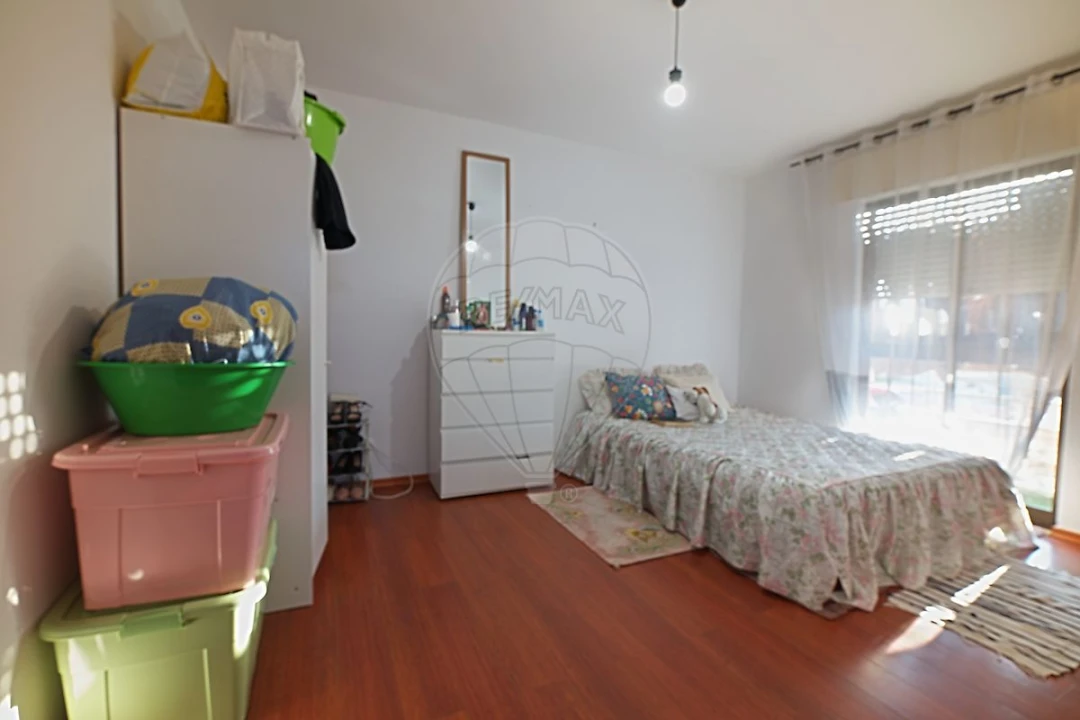 Apartamento T3 para Venda em União das Freguesias de Setúbal Foto 9