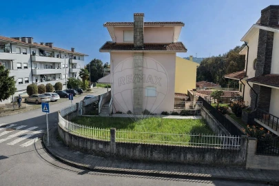 Moradia T3 para Venda em Fânzeres e São Pedro da Cova