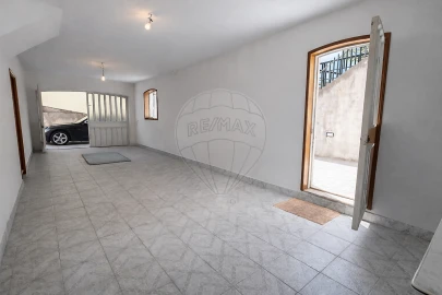 Moradia T3 para Venda em Fânzeres e São Pedro da Cova