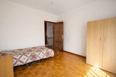 Moradia T3 para Venda em Fânzeres e São Pedro da Cova