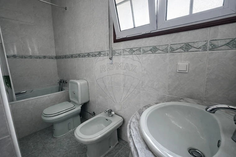 Moradia T3 para Venda em Fânzeres e São Pedro da Cova Foto 19