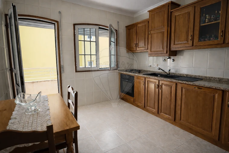 Moradia T3 para Venda em Fânzeres e São Pedro da Cova Foto 9