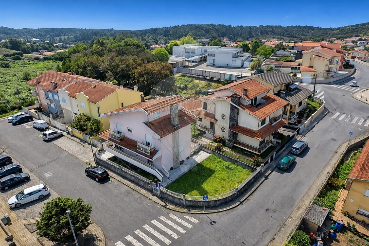 Moradia T3 para Venda em Fânzeres e São Pedro da Cova Foto 35