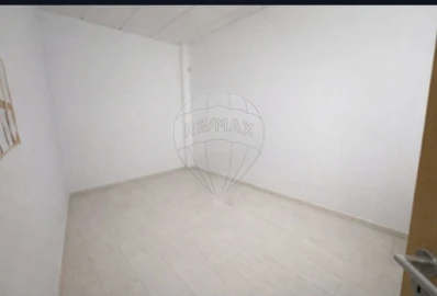 Armazém para Venda em Ermesinde