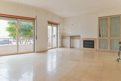 Apartamento T3 para Venda em Tavarede