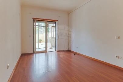 Apartamento T3 para Venda em Tavarede