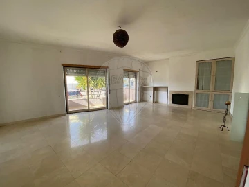 Apartamento T3 para Venda em Tavarede