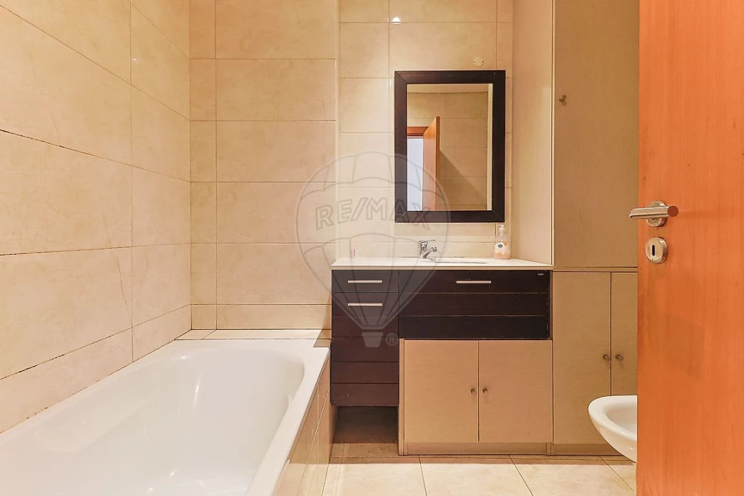 Apartamento T3 para Venda em Tavarede Foto 14