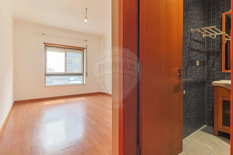 Apartamento T3 para Venda em Tavarede Foto 21