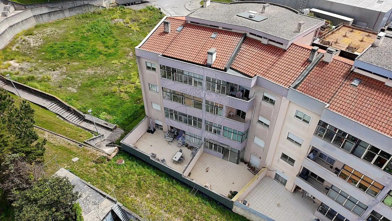 Apartamento T3 para Venda em Tavarede Foto 5