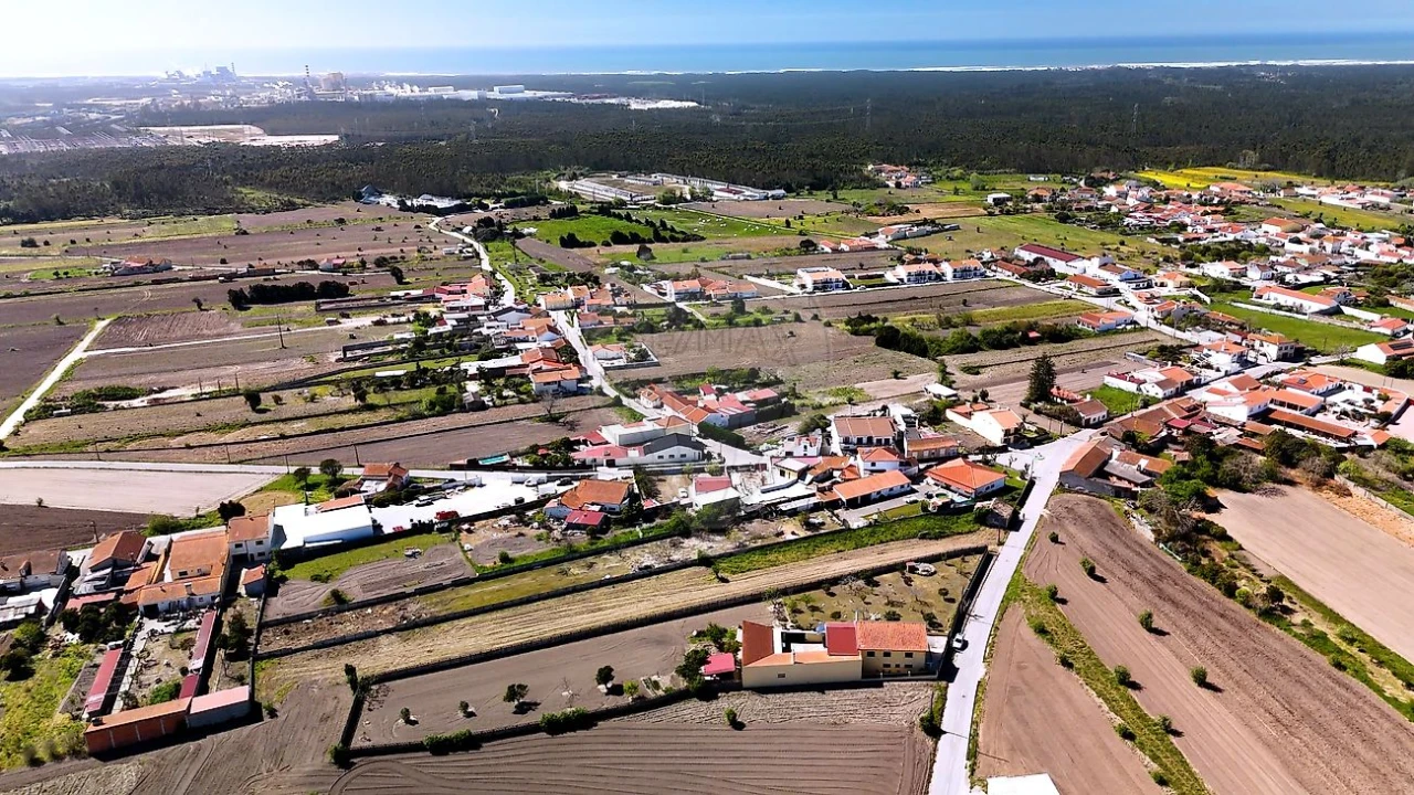 Moradia T1 para Venda em Lavos Foto 10