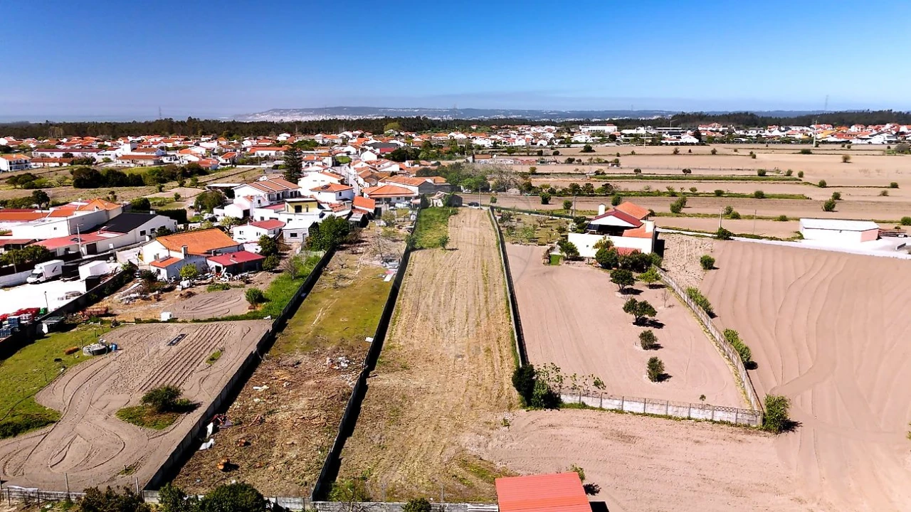 Moradia T1 para Venda em Lavos Foto 18