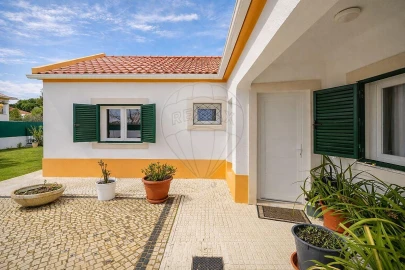 Moradia T3 para Venda em Azeitão (São Lourenço e São Simão)