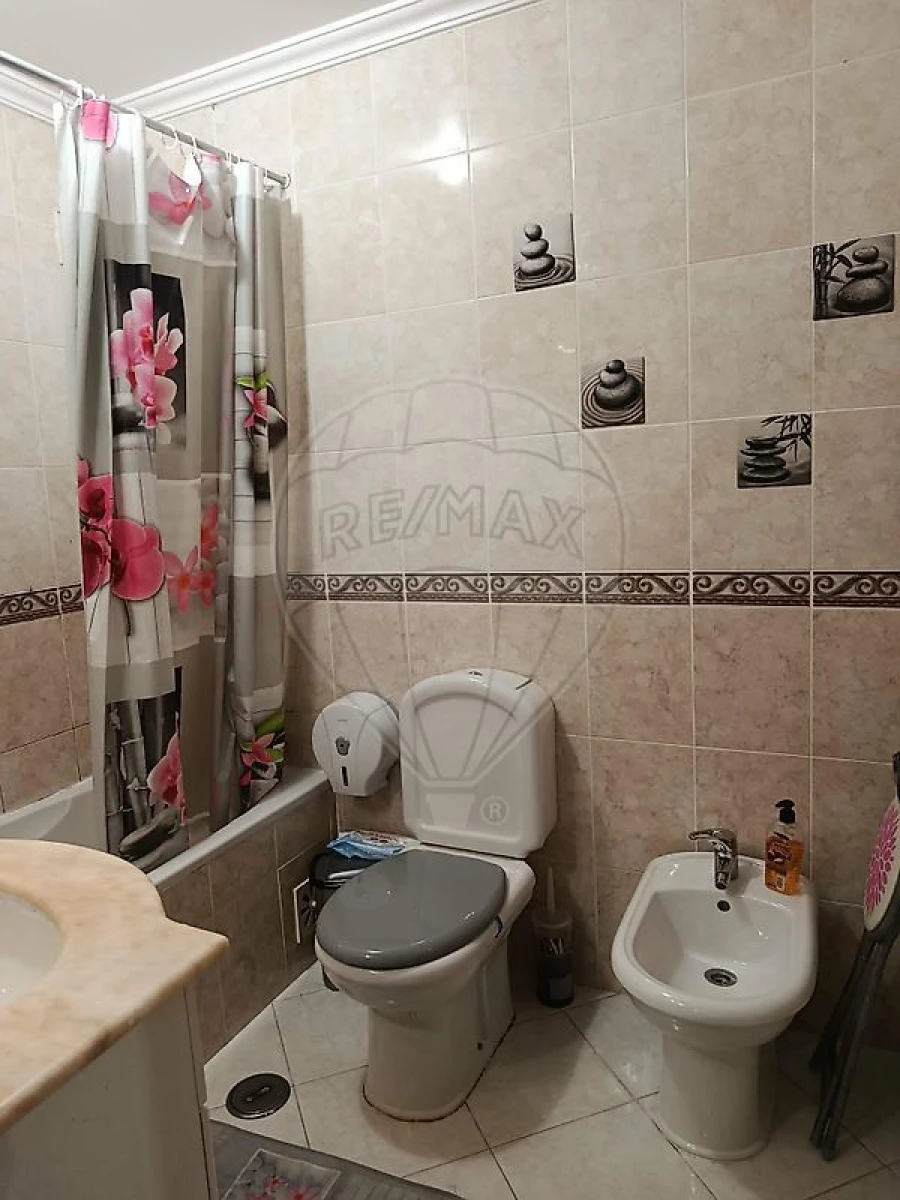 Apartamento T1 para Venda em Buarcos Foto 23