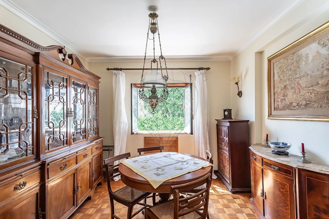 Moradia T5 para Venda em Carcavelos e Parede Foto 4