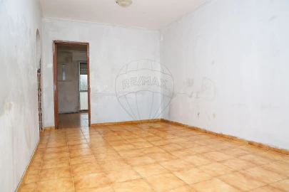 Apartamento T3 para Venda em Vialonga