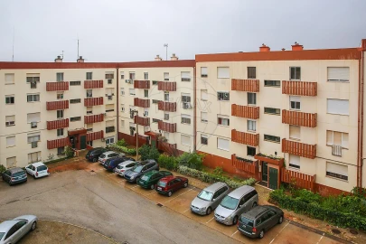 Apartamento T3 para Venda em Vialonga
