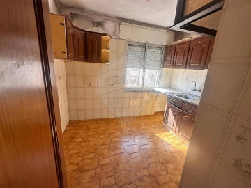 Apartamento T3 para Venda em Vialonga