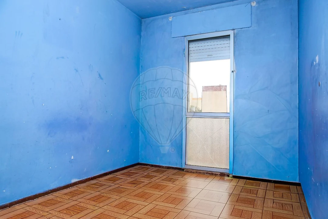 Apartamento T3 para Venda em Vialonga Foto 2