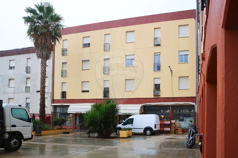 Apartamento T3 para Venda em Vialonga Foto 33