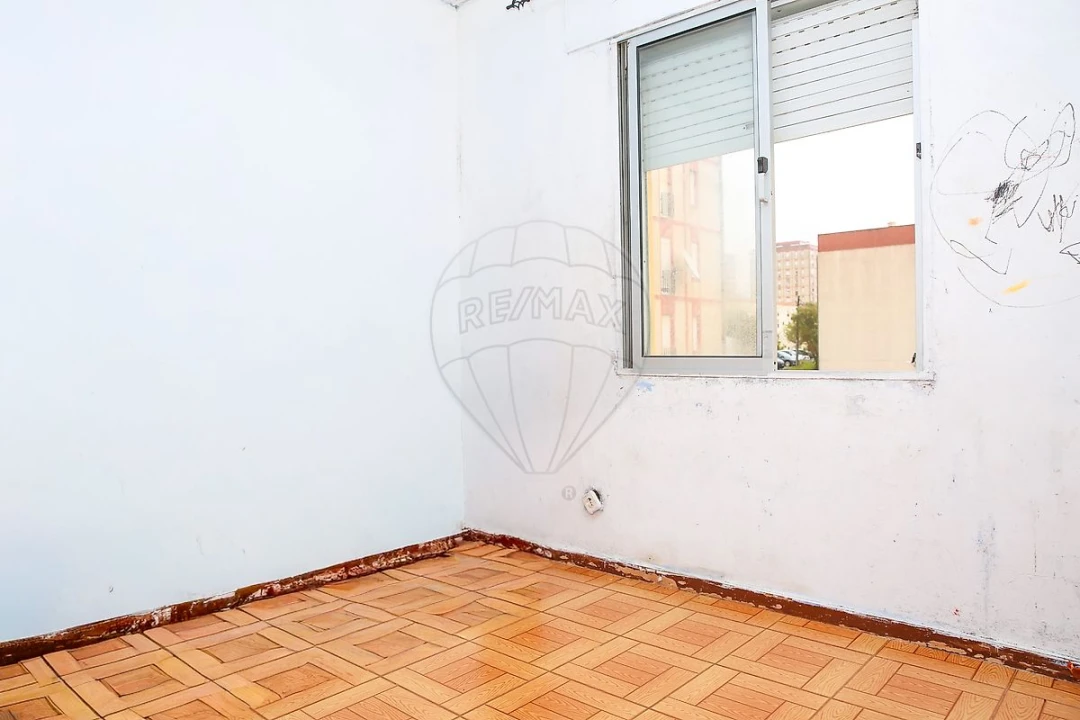 Apartamento T3 para Venda em Vialonga Foto 5
