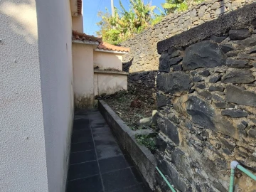 Moradia T3 para Venda em Imaculado Coração de Maria