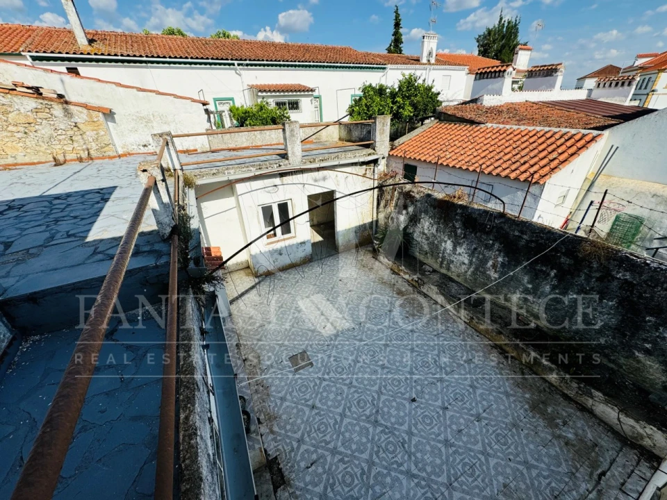 Moradia T4 para Venda em Crato e Mártires, Flor da Rosa e Vale do Peso Foto 21