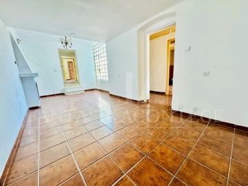 Moradia T4 para Venda em Crato e Mártires, Flor da Rosa e Vale do Peso