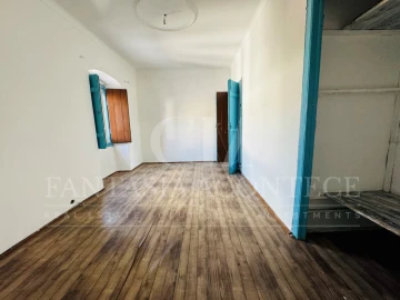 Moradia T4 para Venda em Crato e Mártires, Flor da Rosa e Vale do Peso