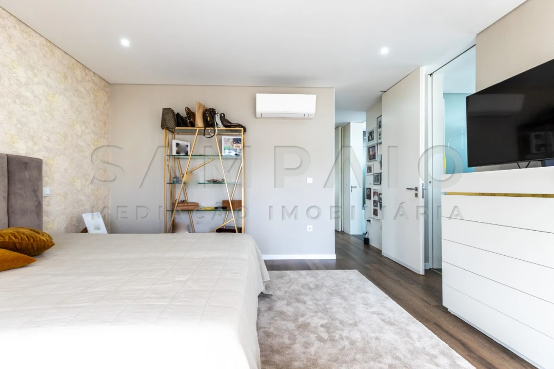 Moradia T3 para Venda em Fânzeres e São Pedro da Cova Foto 19