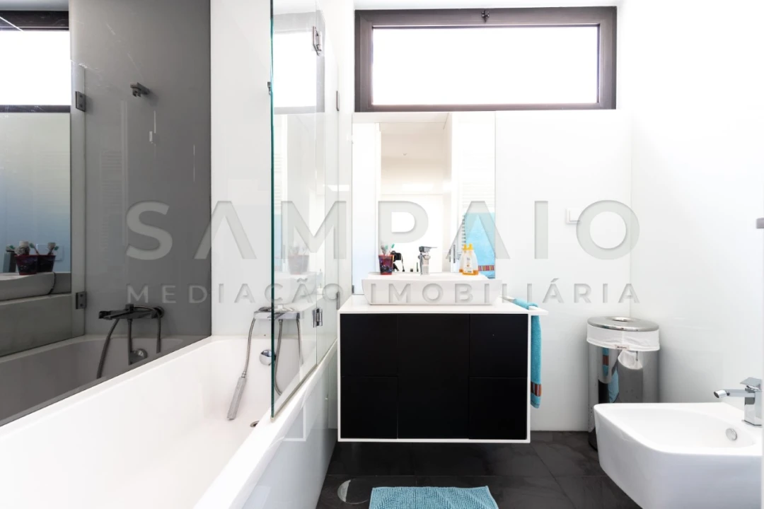 Moradia T3 para Venda em Fânzeres e São Pedro da Cova Foto 22