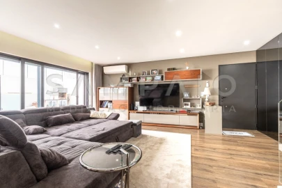 Moradia T3 para Venda em Fânzeres e São Pedro da Cova