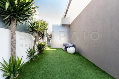 Moradia T3 para Venda em Fânzeres e São Pedro da Cova