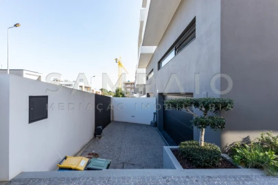 Moradia T3 para Venda em Fânzeres e São Pedro da Cova