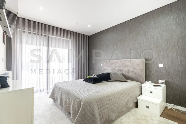 Moradia T3 para Venda em Fânzeres e São Pedro da Cova Foto 24