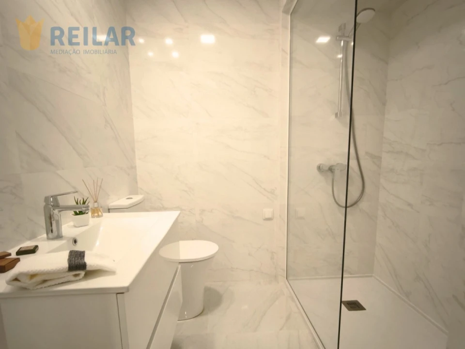 Apartamento T3 para Venda em Benfica Foto 25