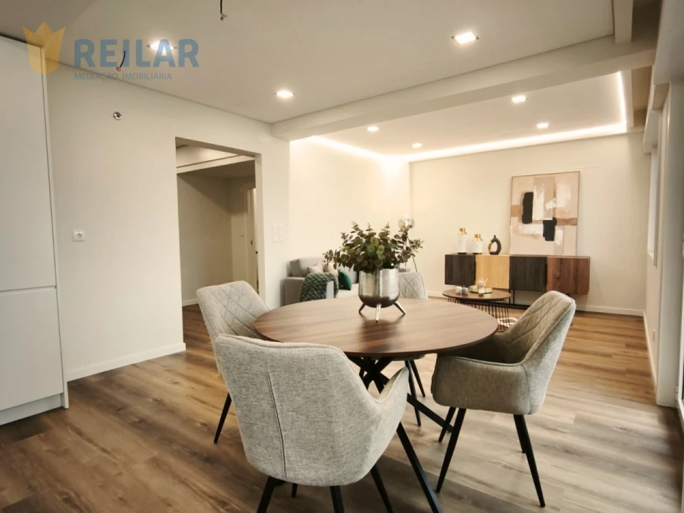 Apartamento T3 para Venda em Benfica Foto 9