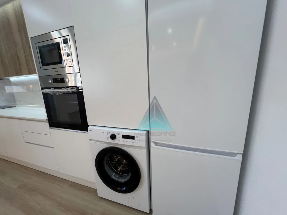 Apartamento T3 para Venda em Laranjeiro e Feijó Foto 4