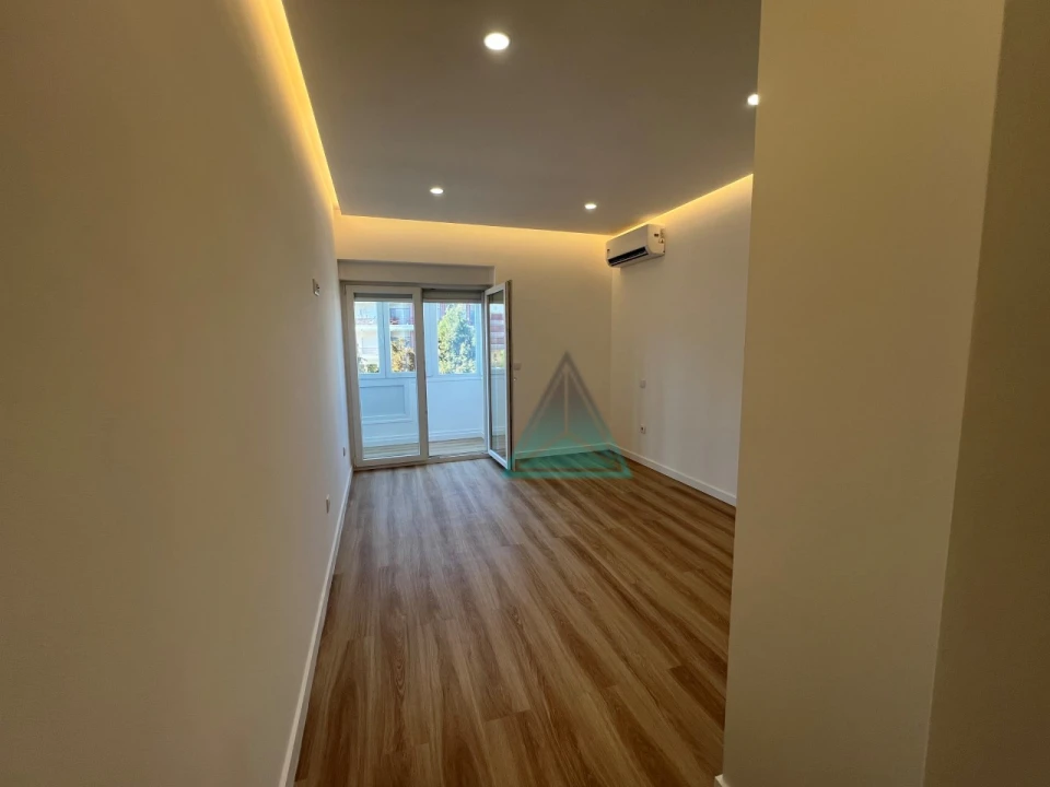 Apartamento T3 para Venda em Laranjeiro e Feijó Foto 14