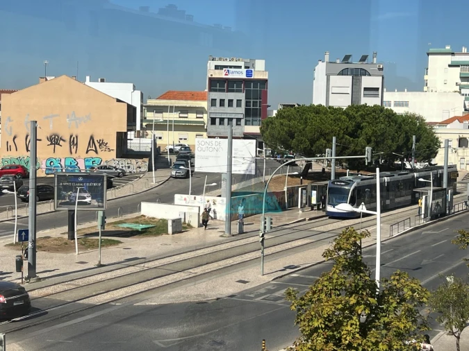 Apartamento T3 para Venda em Laranjeiro e Feijó Foto 23