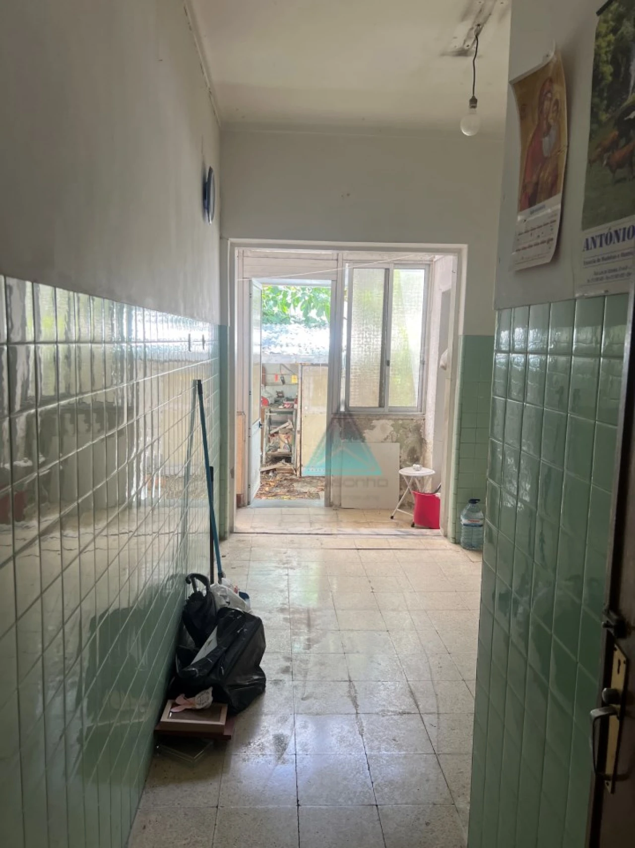 Apartamento T1 para Venda em Laranjeiro e Feijó Foto 5