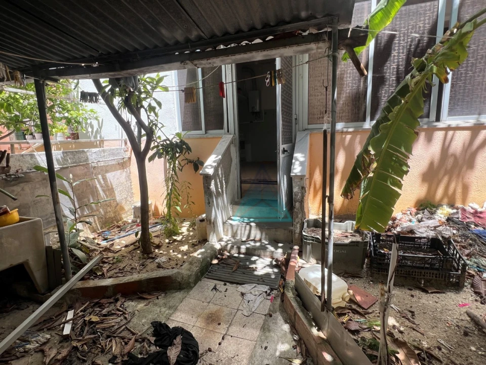Apartamento T1 para Venda em Laranjeiro e Feijó Foto 11