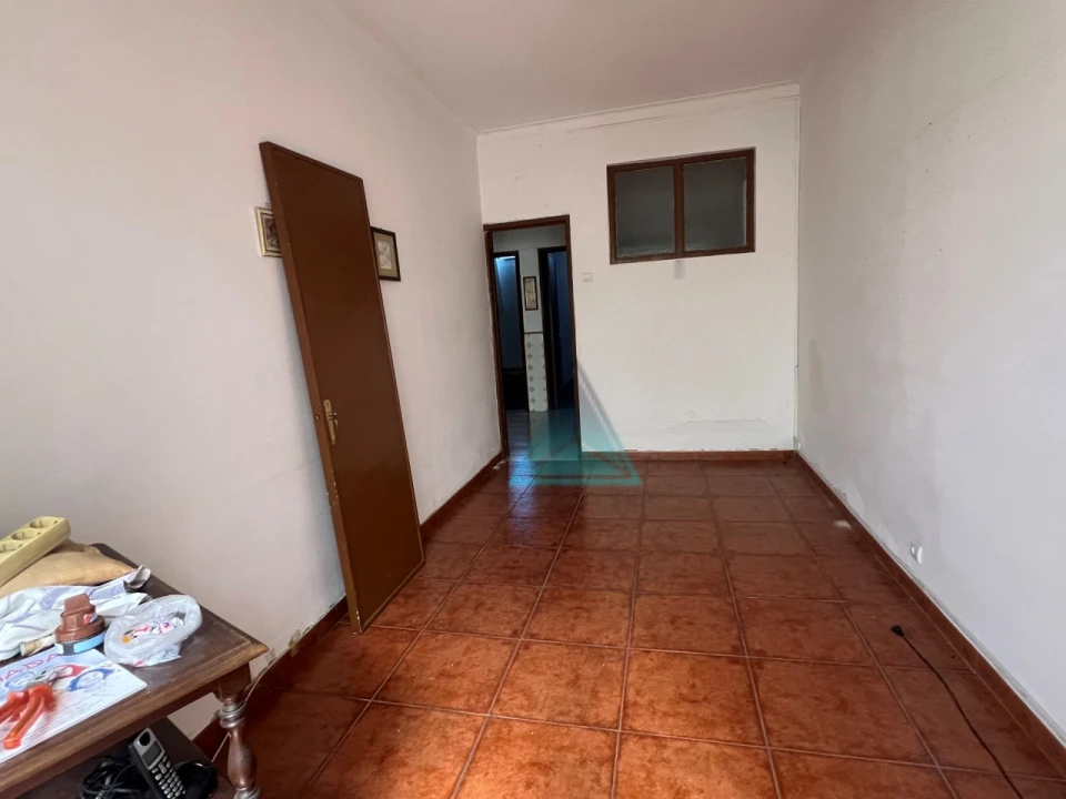 Apartamento T1 para Venda em Laranjeiro e Feijó Foto 14