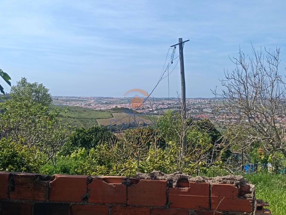 Moradia T2 para Venda em Ventosa Foto 2