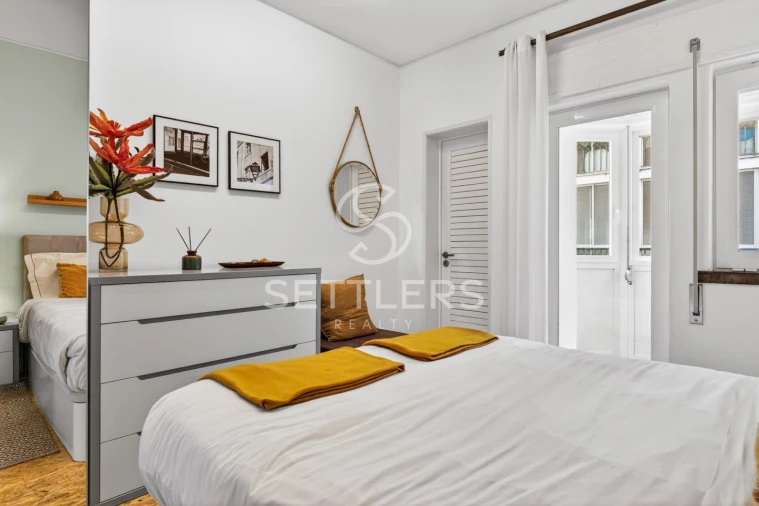 Apartamento T1 para Venda em Carcavelos e Parede Foto 12