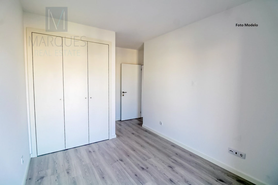 Apartamento T3 para Venda em Corroios Foto 12