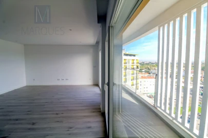 Apartamento T3 para Venda em Corroios