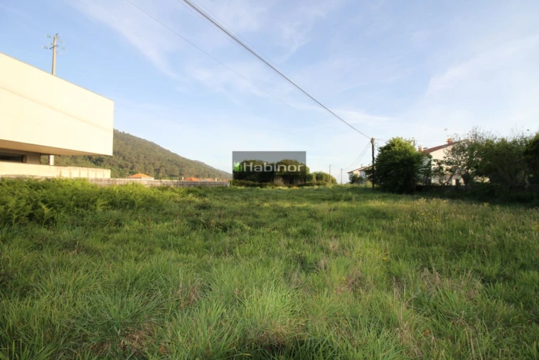 Terreno para Venda em Carreço Foto 4
