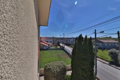 Moradia T3 para Venda em Abraveses