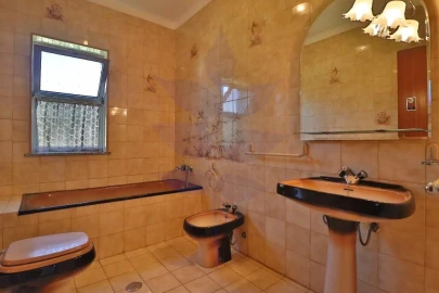 Moradia T3 para Venda em Abraveses